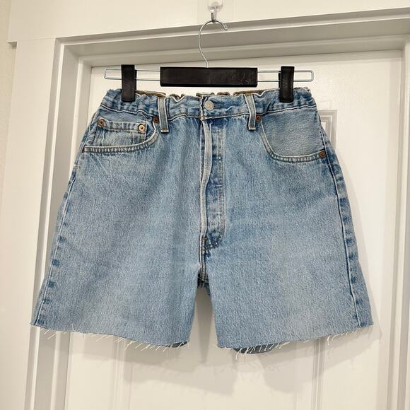 NWT Aligrace Maternity 501 Baggy Shorts in Light Blue Wash Size Medium - Picture 3 of 8